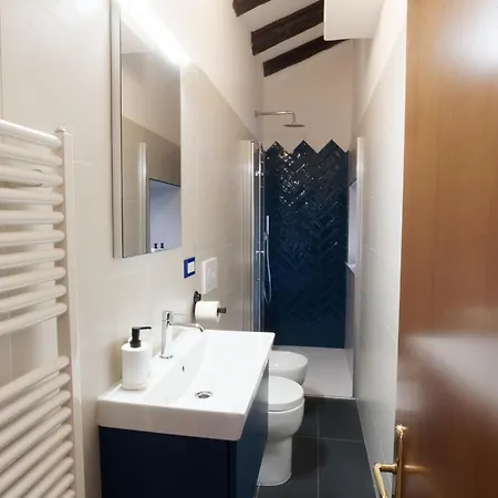 Il Gabbiano, Mansarda A Apartament *